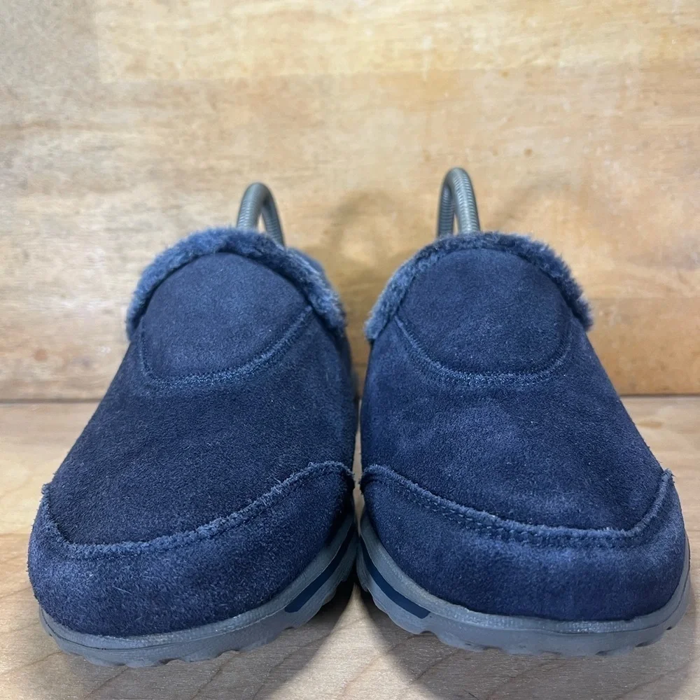 Skechers Go Walk Womens Size 8 Extra Wide Slip On Faux Fur Lined Shoes Blue - Picture 2 of 8